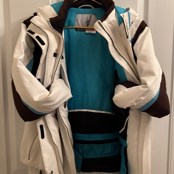 Spyder thinsulate ski jacket and vest - Picture 3 of 6
